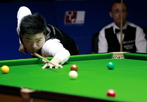 教练团队为 教练团队为